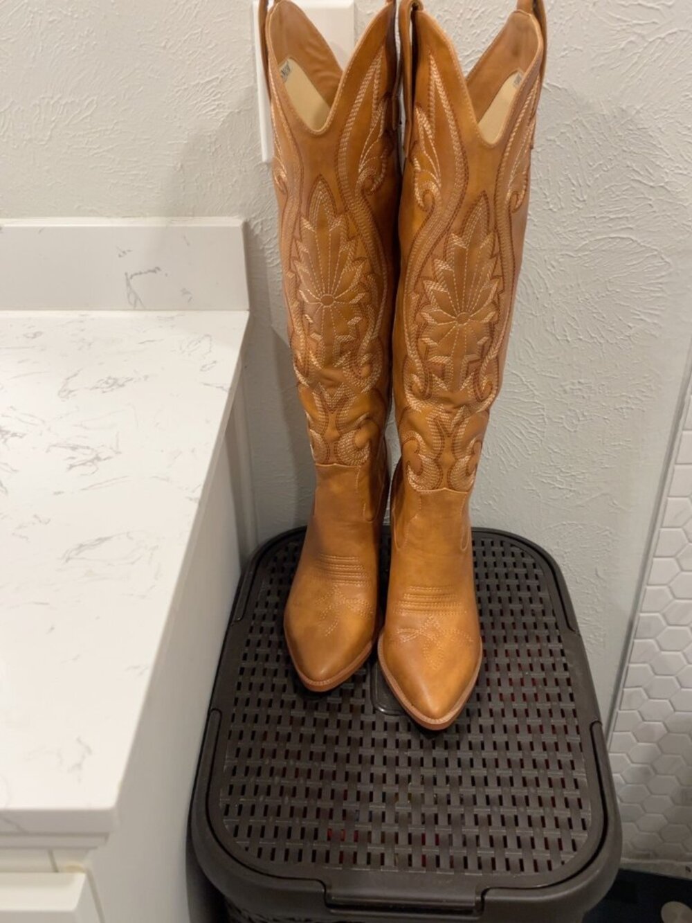 🤠ISNOM Tan Embroidered Western Cowboy Boots Size 8.5 Knee High